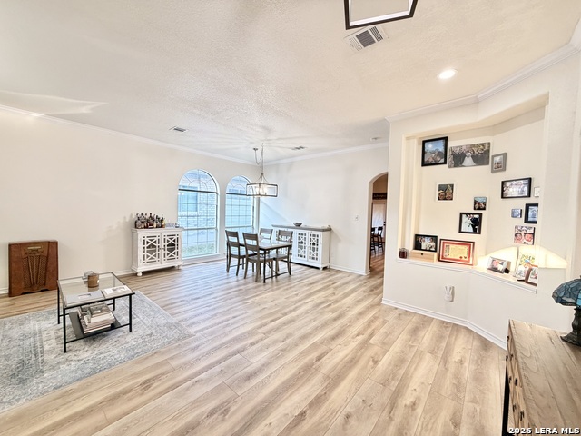 Image 5 of 29 For 8454 Ulysses