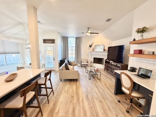 Image 9 of 29 For 8454 Ulysses