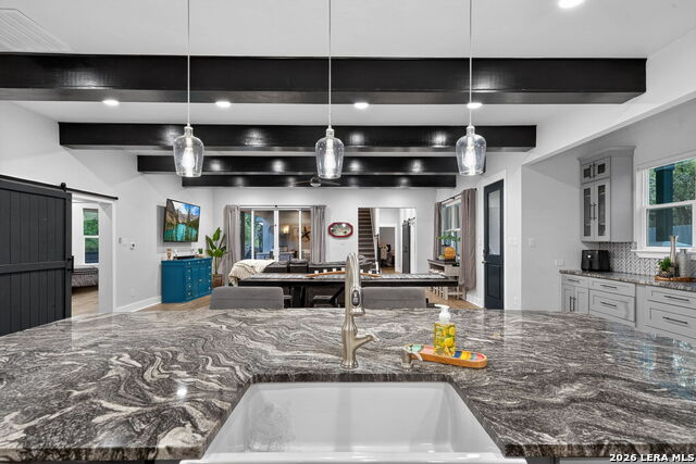 Image 19 of 50 For 10770 Mesquite Flt