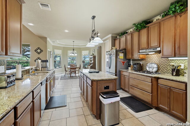 Image 12 of 38 For 1107 Saddle Horse