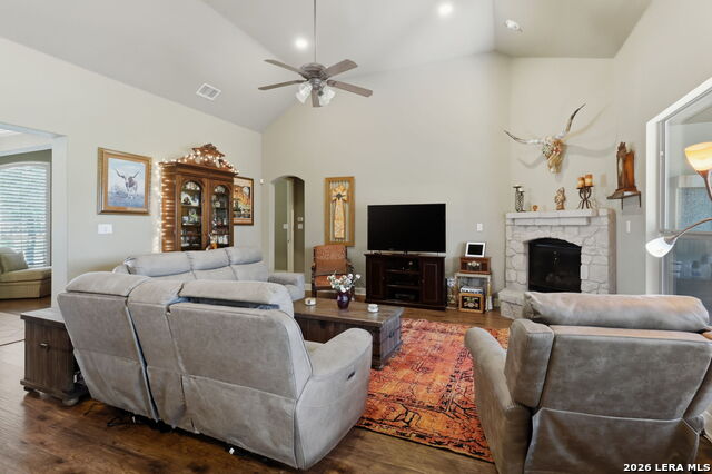 Image 9 of 38 For 1107 Saddle Horse