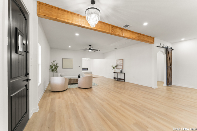 Image 10 of 30 For 670 Quail Run