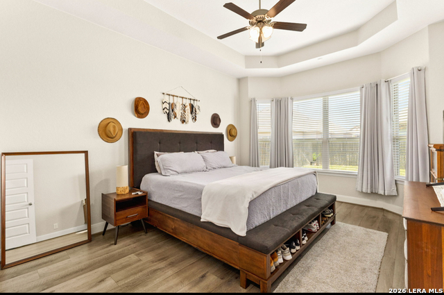 Listing photo id 12 for 1047 Buffalo Grove