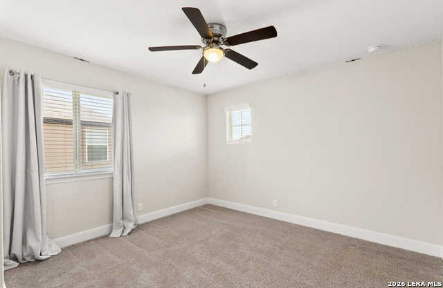 Listing photo id 18 for 1047 Buffalo Grove