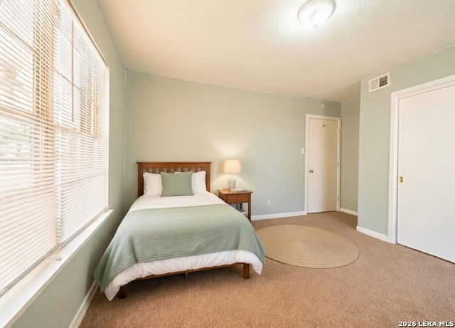 Image 10 of 46 For 243 Maplewood Ln