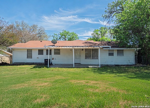 Image 20 of 46 For 243 Maplewood Ln