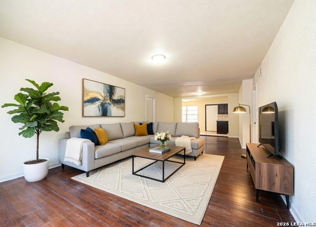 Image 3 of 46 For 243 Maplewood Ln