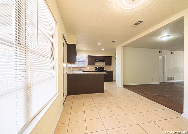 Image 45 of 46 For 243 Maplewood Ln