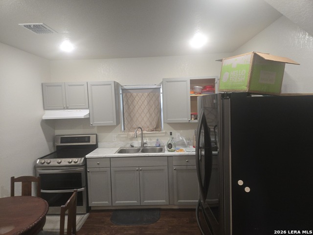 Image 6 of 10 For 721 Potomac  