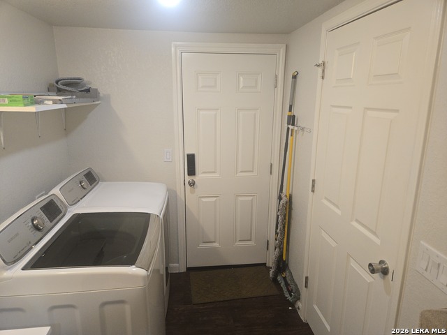 Image 9 of 10 For 721 Potomac  