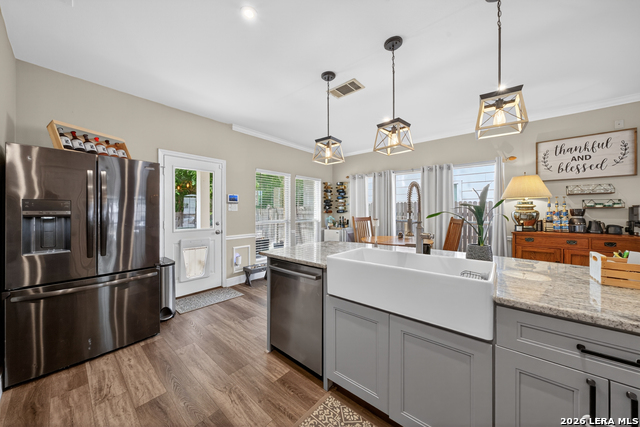 Image 18 of 37 For 4003 Arbor  