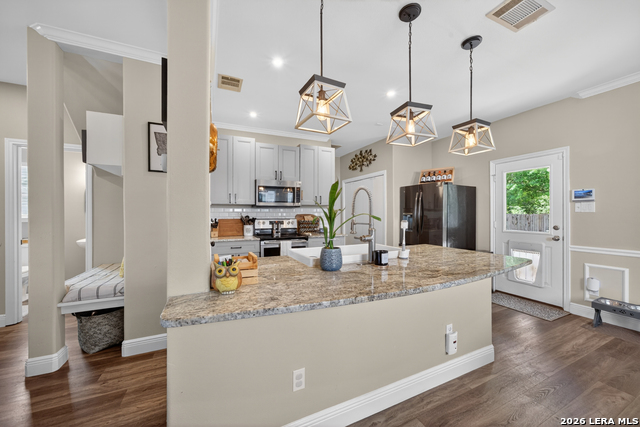 Image 4 of 37 For 4003 Arbor  