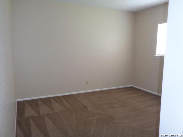 Listing photo id 2 for 2531 Corian Glen