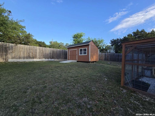 Image 42 of 46 For 184 Stockman