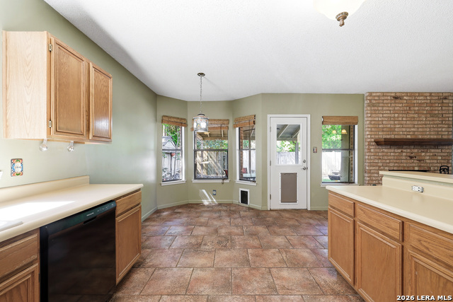 Image 13 of 29 For 13735 Cedar Cyn