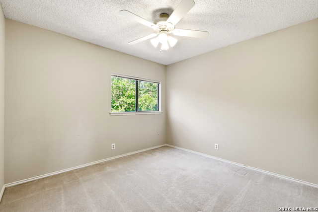 Image 25 of 29 For 13735 Cedar Cyn