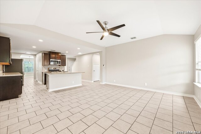 Image 18 of 55 For 2622 Willow Pond