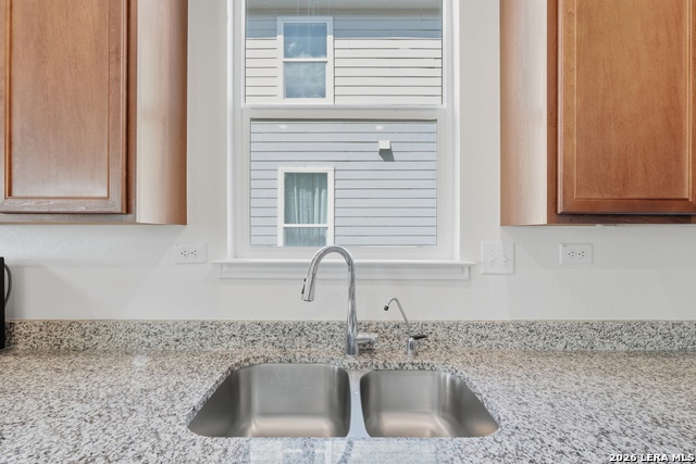 Image 13 of 32 For 5942 Foster Bend