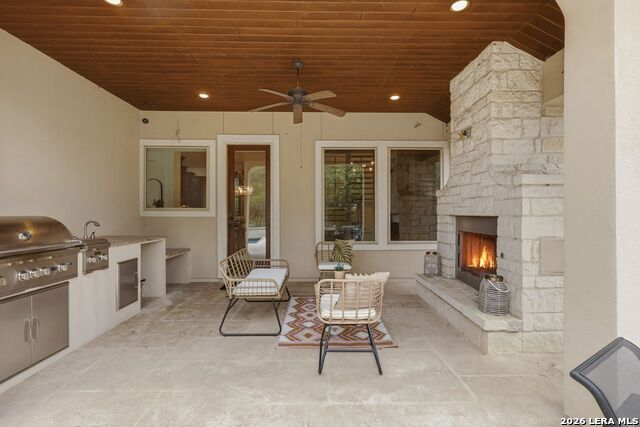 Image 45 of 55 For 1219 Via Se Villa