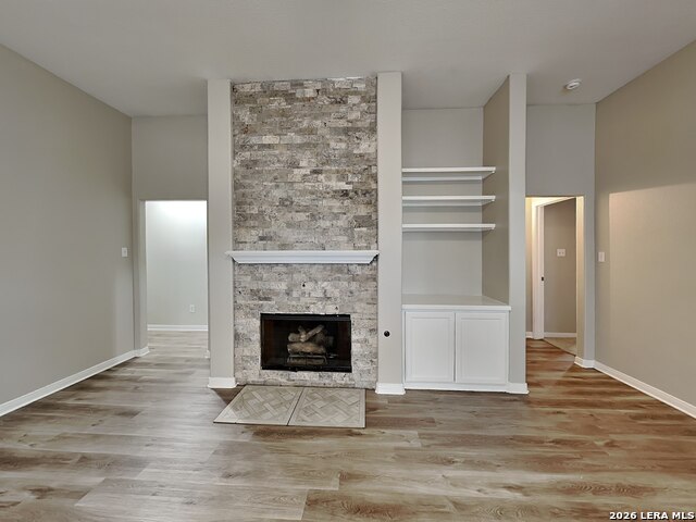 Image 2 of 16 For 352 Meadow  