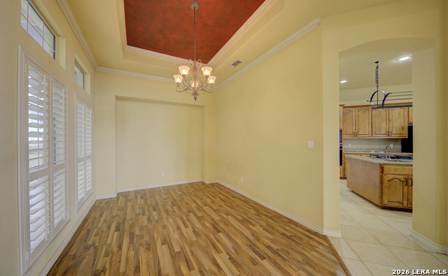 Image 11 of 50 For 435 Paradise Pt