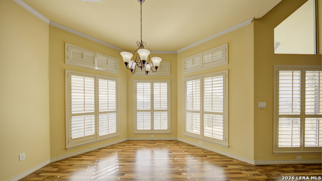 Image 20 of 50 For 435 Paradise Pt