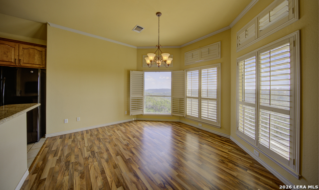 Image 21 of 50 For 435 Paradise Pt