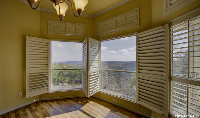 Image 22 of 50 For 435 Paradise Pt