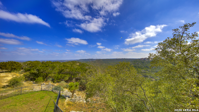 Image 25 of 50 For 435 Paradise Pt