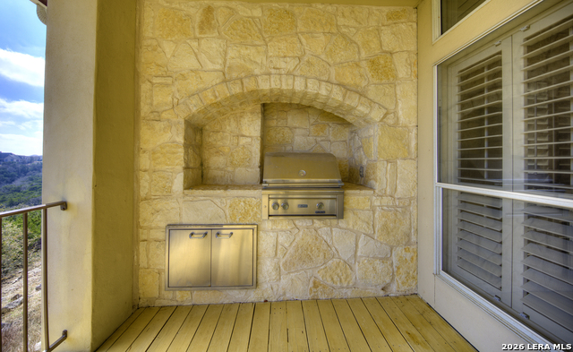 Image 27 of 50 For 435 Paradise Pt