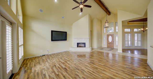 Image 8 of 50 For 435 Paradise Pt