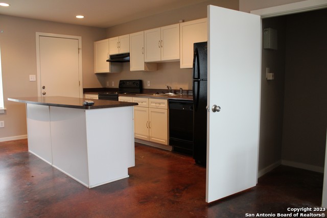 Image 17 of 21 For 116 Nova Mae Dr  3