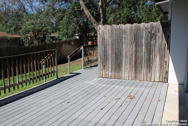 Image 7 of 21 For 116 Nova Mae Dr  3