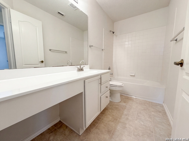 Image 13 of 17 For 18625 Wooded Crk