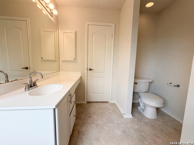 Image 14 of 17 For 18625 Wooded Crk