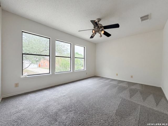 Image 9 of 17 For 18625 Wooded Crk