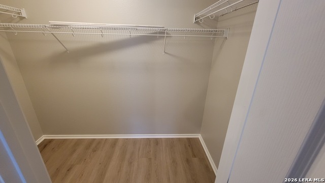 Image 19 of 27 For 8019 Wever Xing