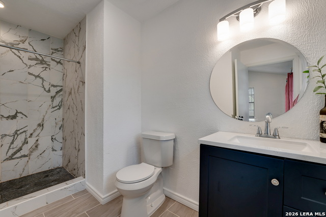 Image 10 of 35 For 8265 Utopia Blvd