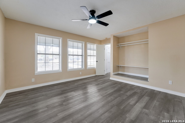 Image 13 of 35 For 8265 Utopia Blvd