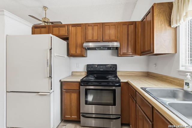 Image 8 of 18 For 14422 Bluewood