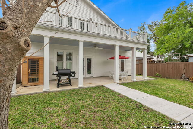 Image 46 of 50 For 728 Guenther St E