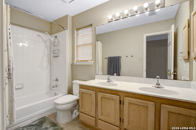 Image 22 of 28 For 6438 Lost Holly