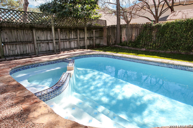 Image 26 of 28 For 6438 Lost Holly