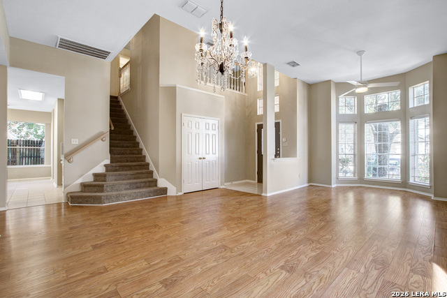 Image 6 of 28 For 6438 Lost Holly