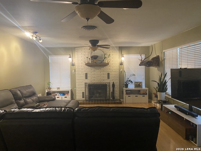 Image 3 of 14 For 803 Cherry  