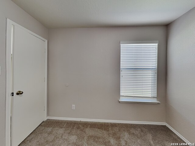 Listing photo id 9 for 4330 Safe  