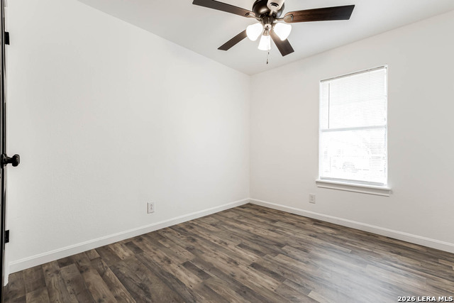 Image 14 of 23 For 5747 White Feather St