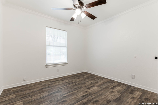 Image 17 of 23 For 5747 White Feather St