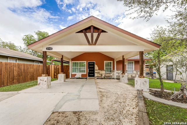 Image 2 of 23 For 5747 White Feather St