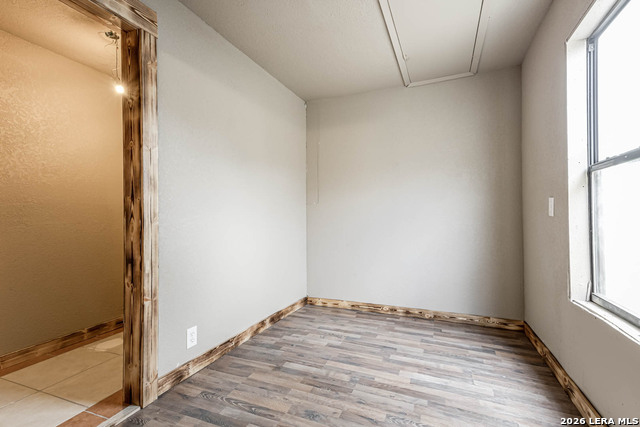 Image 23 of 23 For 5747 White Feather St